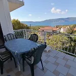 Anna شقة Pinezići