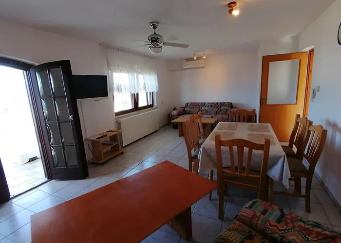 Apartman Anna *